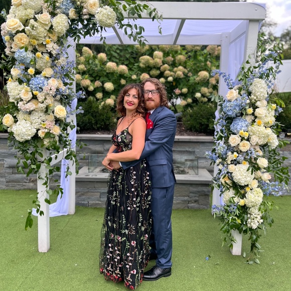 Black Floral Embroidered Maxi Dress - Picture 4 of 4